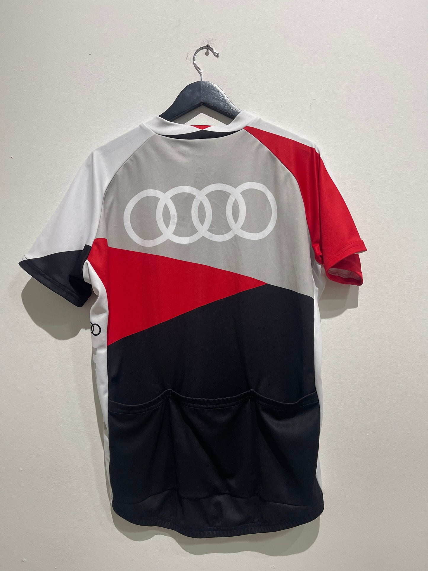 Audi biking jersey ￼